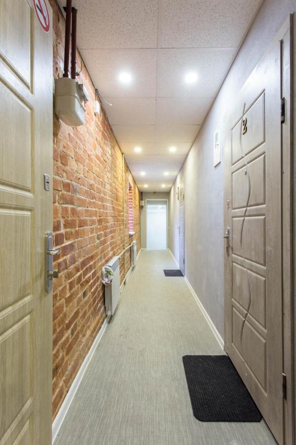 Studio Near Metro Yaroslava Mudroho, Universytet - Mykoly Khvylovoho Str 5-3 Kharkiv Eksteriør bilde