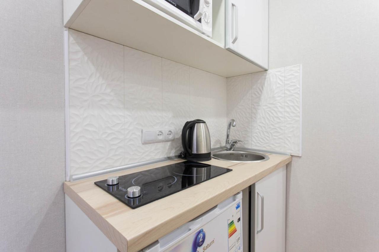 Studio Near Metro Yaroslava Mudroho, Universytet - Mykoly Khvylovoho Str 5-3 Kharkiv Eksteriør bilde