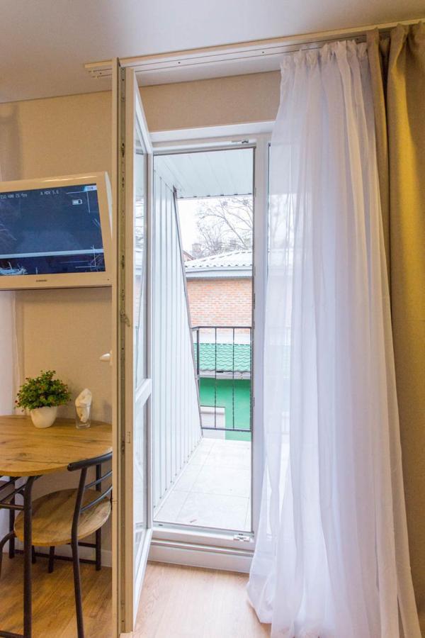 Studio Near Metro Yaroslava Mudroho, Universytet - Mykoly Khvylovoho Str 5-3 Kharkiv Eksteriør bilde