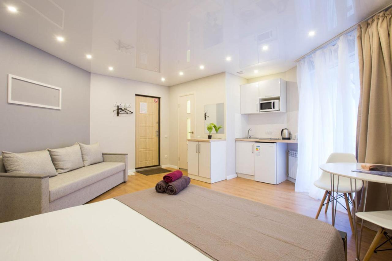 Studio Near Metro Yaroslava Mudroho, Universytet - Mykoly Khvylovoho Str 5-3 Kharkiv Eksteriør bilde
