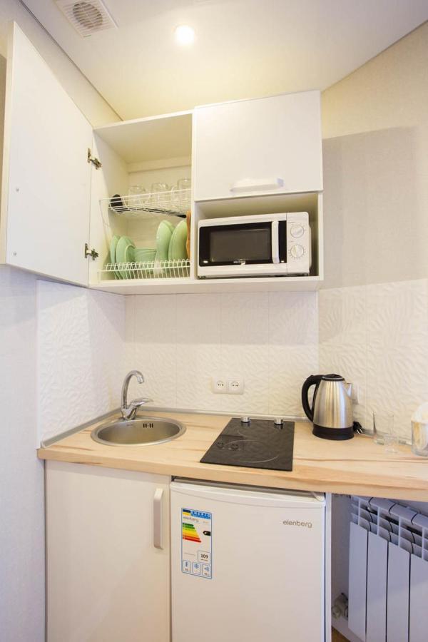 Studio Near Metro Yaroslava Mudroho, Universytet - Mykoly Khvylovoho Str 5-3 Kharkiv Eksteriør bilde