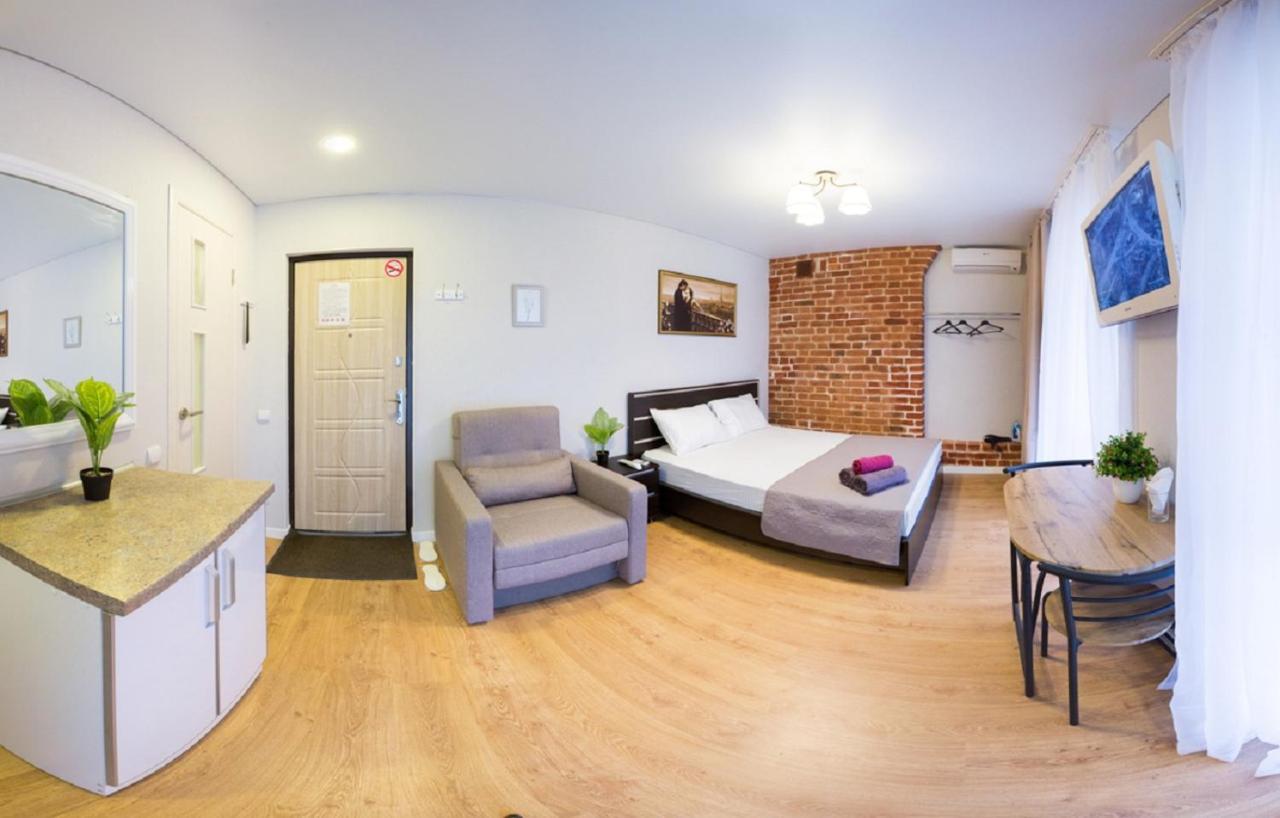 Studio Near Metro Yaroslava Mudroho, Universytet - Mykoly Khvylovoho Str 5-3 Kharkiv Eksteriør bilde